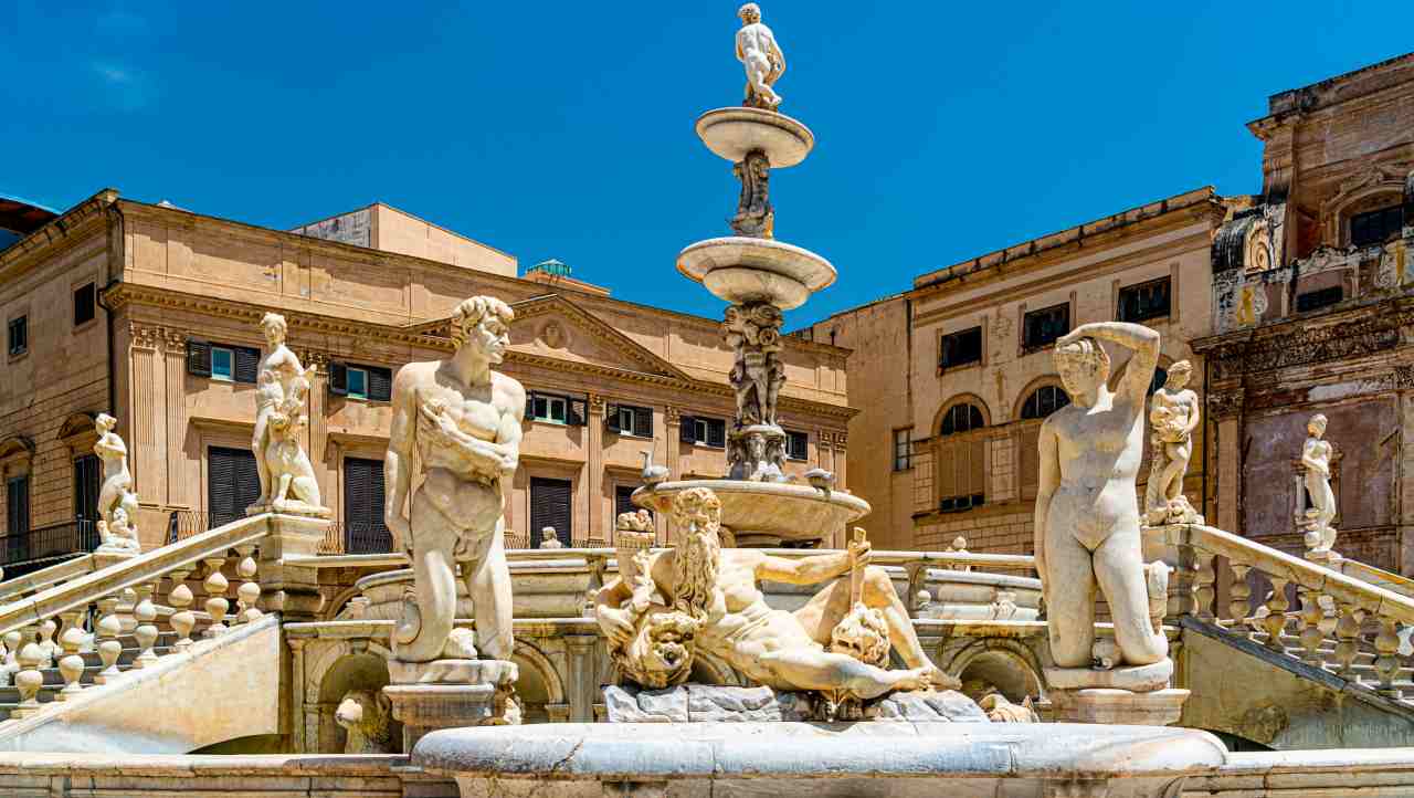 La Fontana della Vergogna a Palermo